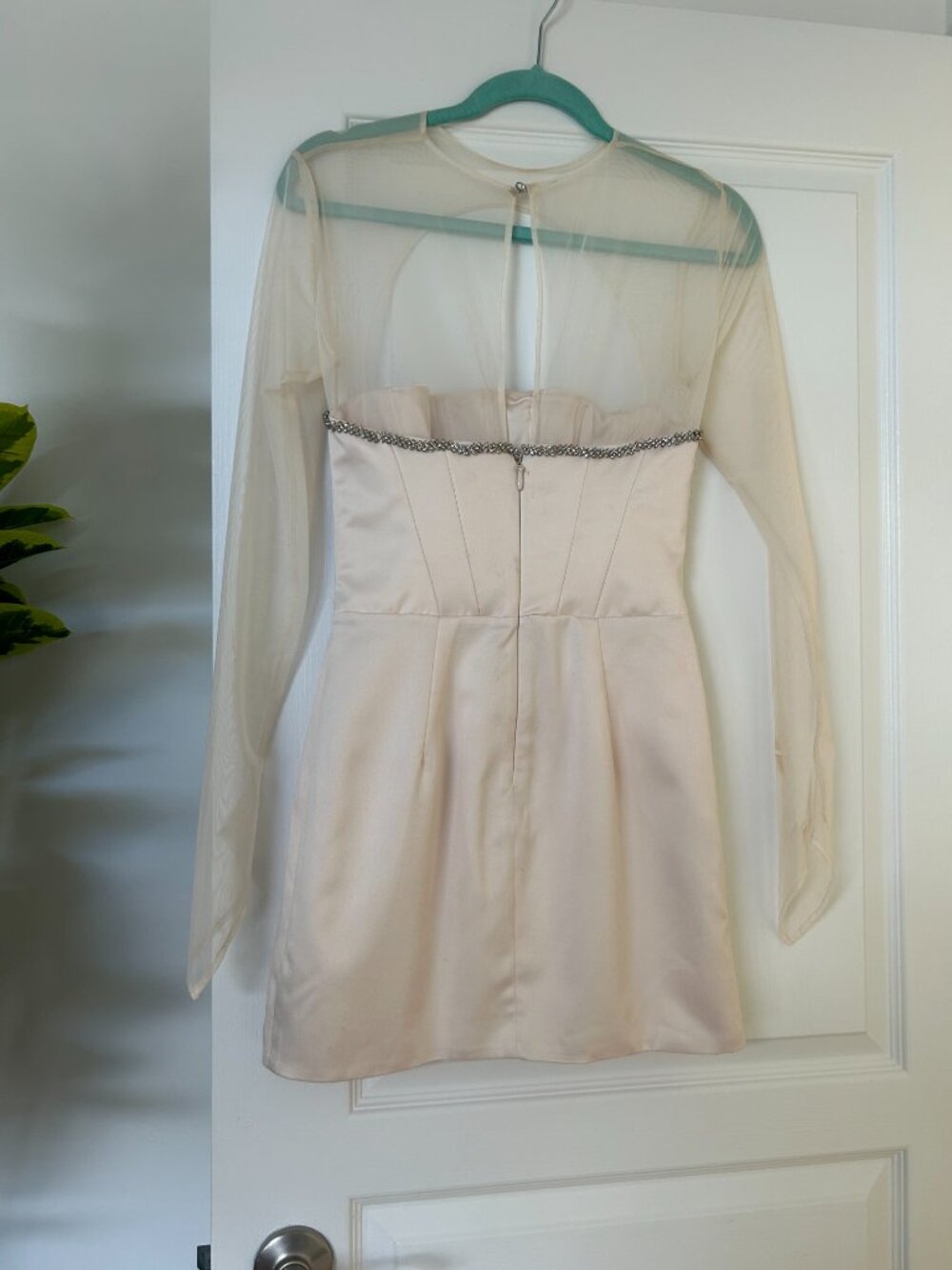 Ivory Mistress Rocks Dress in Small - Picture 2 of 2